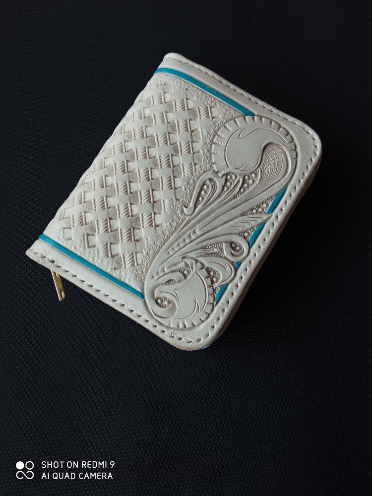 Milan Heitmar bílá peněženka