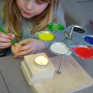 Stojánek na zdobení kraslic