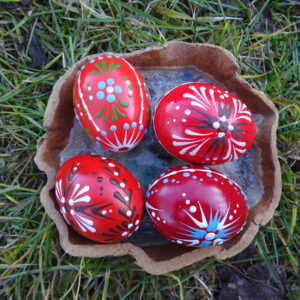 Vejce dekorované s pomocí Stojánku na zdobení kraslic