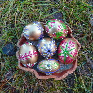 Vejce dekorované s pomocí Stojánku na zdobení kraslic