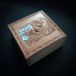 Lichoběžník s ornamentem razidlo do kůže