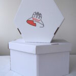 Krabice na klobouky šestihran bílá