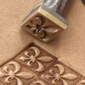 Lilie razidlo do kůže