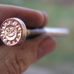 Sluníčko slunce razidlo do kůže