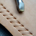 Lano linky trojúhelník do kůže