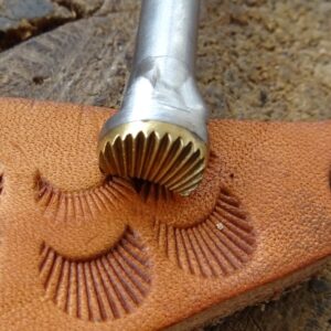 Camouflage 11x9 razidlo do kůže