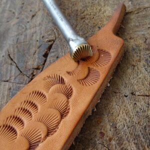 Camouflage 11x9 razidlo do kůže